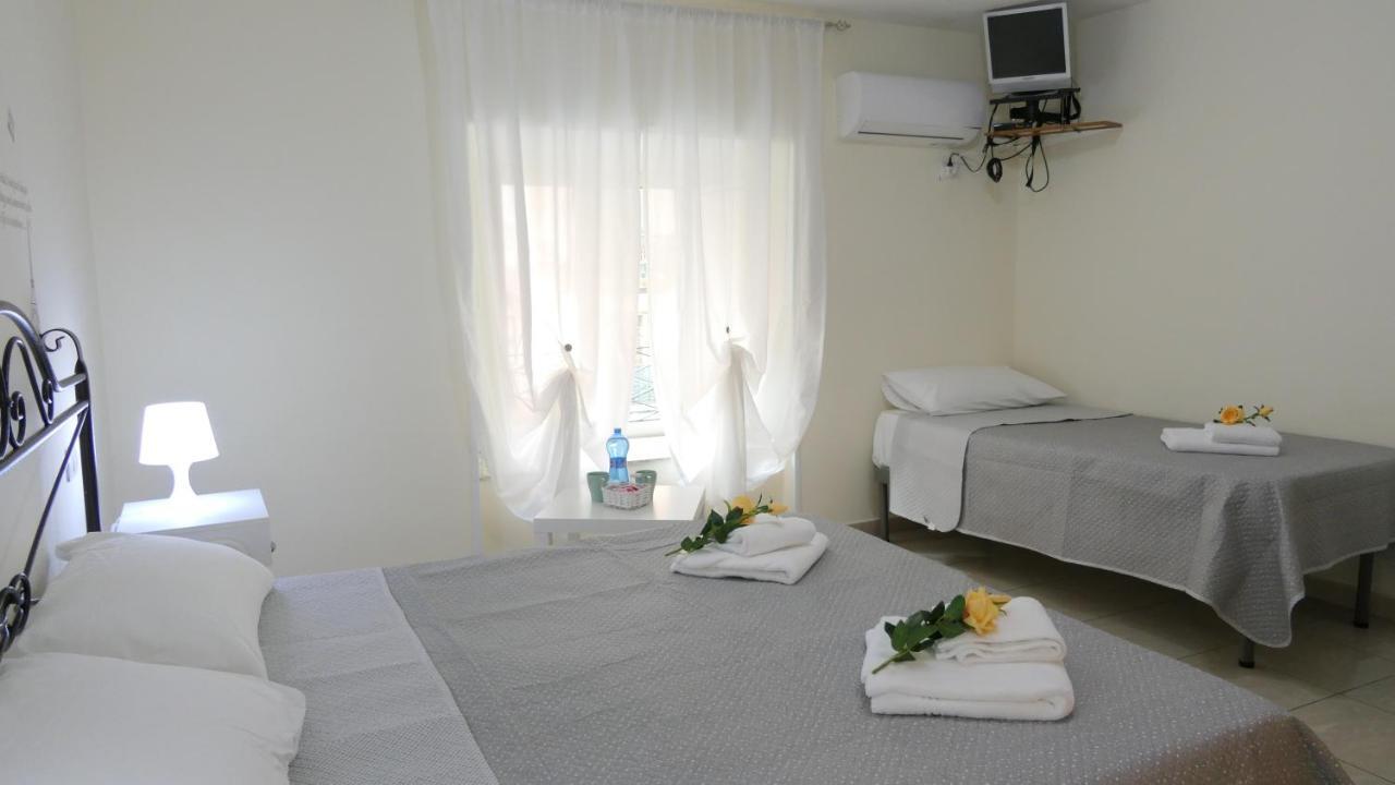 B&B Dimora Cirillo Napoli Eksteriør bilde